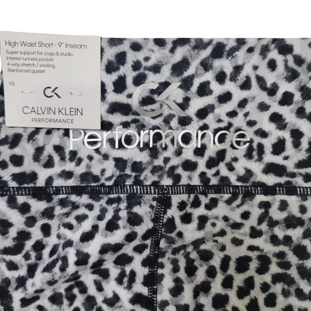 Calvin Klein High Waist 9 Inch Black White Waterspot Print Yoga Bike Short - Picture 5 of 8